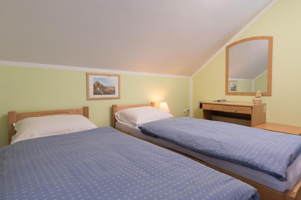 Guest House Bagi Pozega Exterior foto